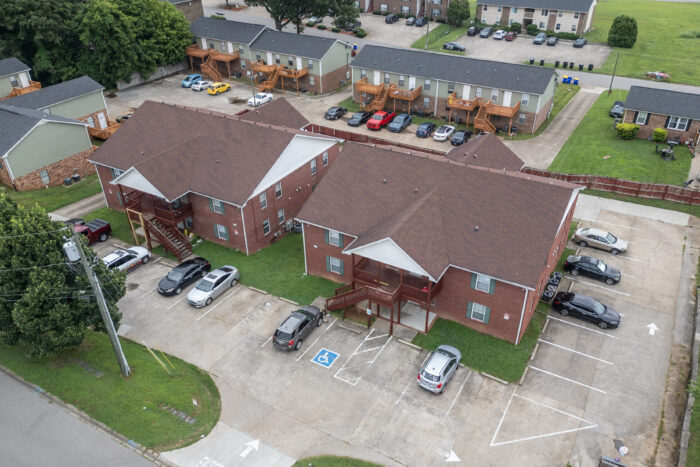 Darlene 16 - Image 6