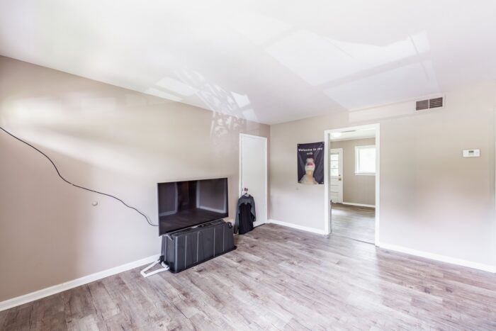 Dyersburg 8-Plex - Image 8
