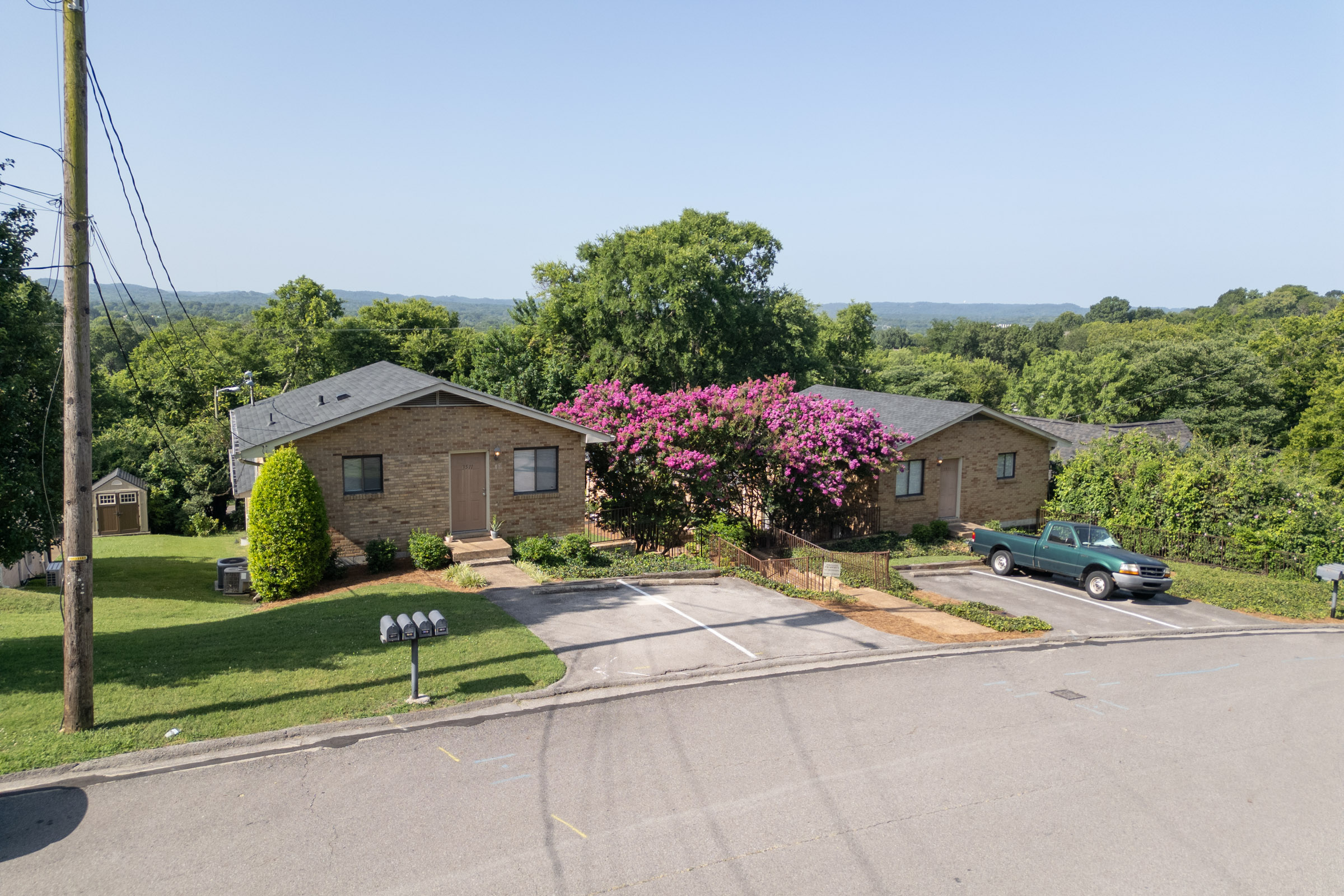 Dakota Courts - Image 5