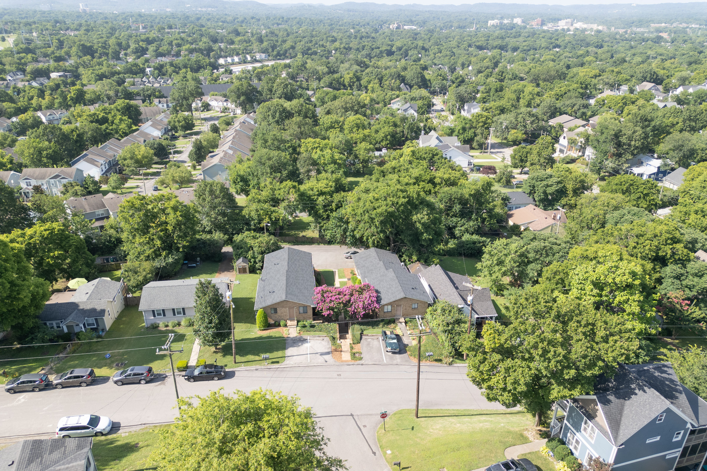 Dakota Courts - Image 2