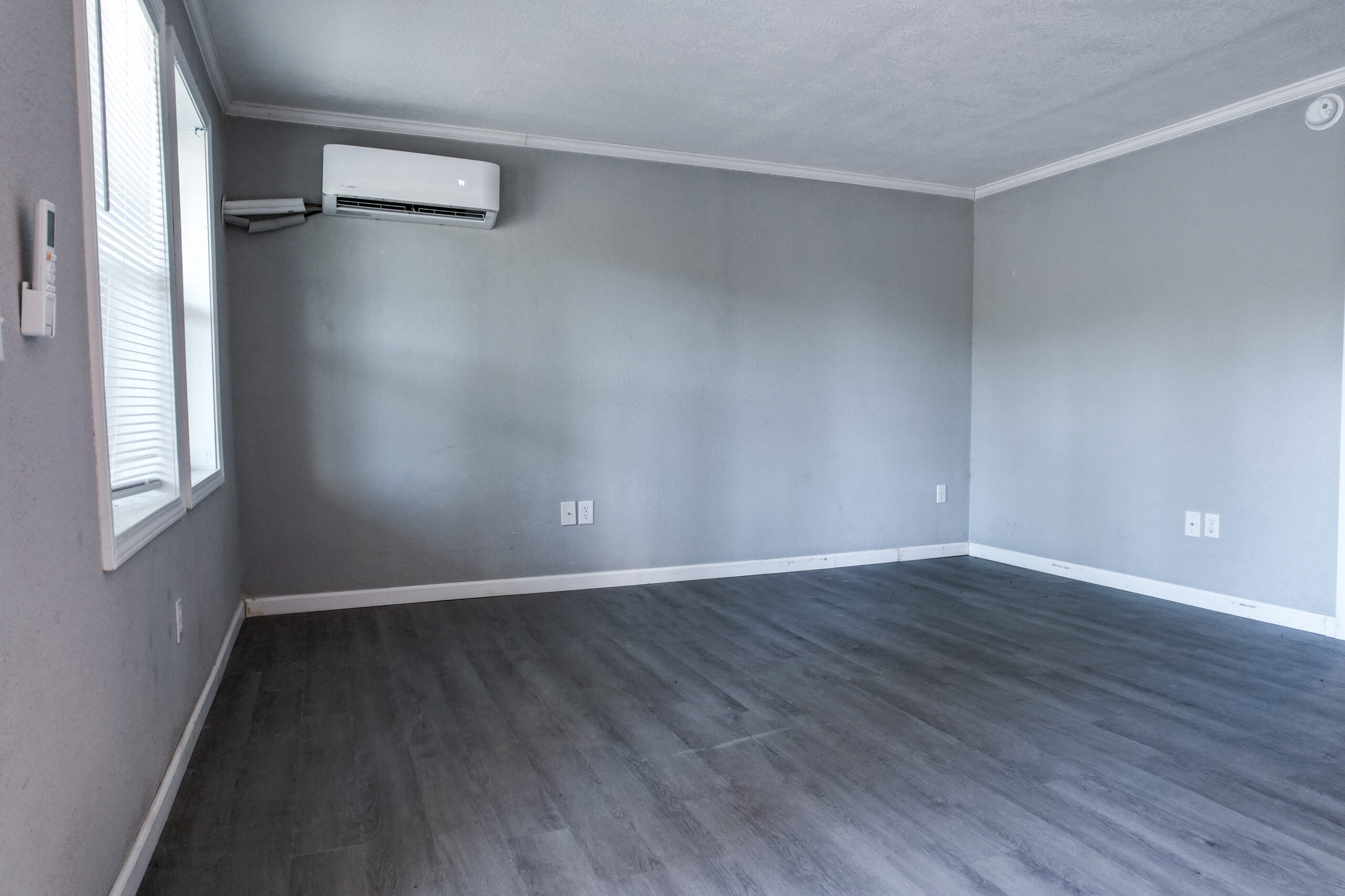 Sun Valley Apartments - Image 7