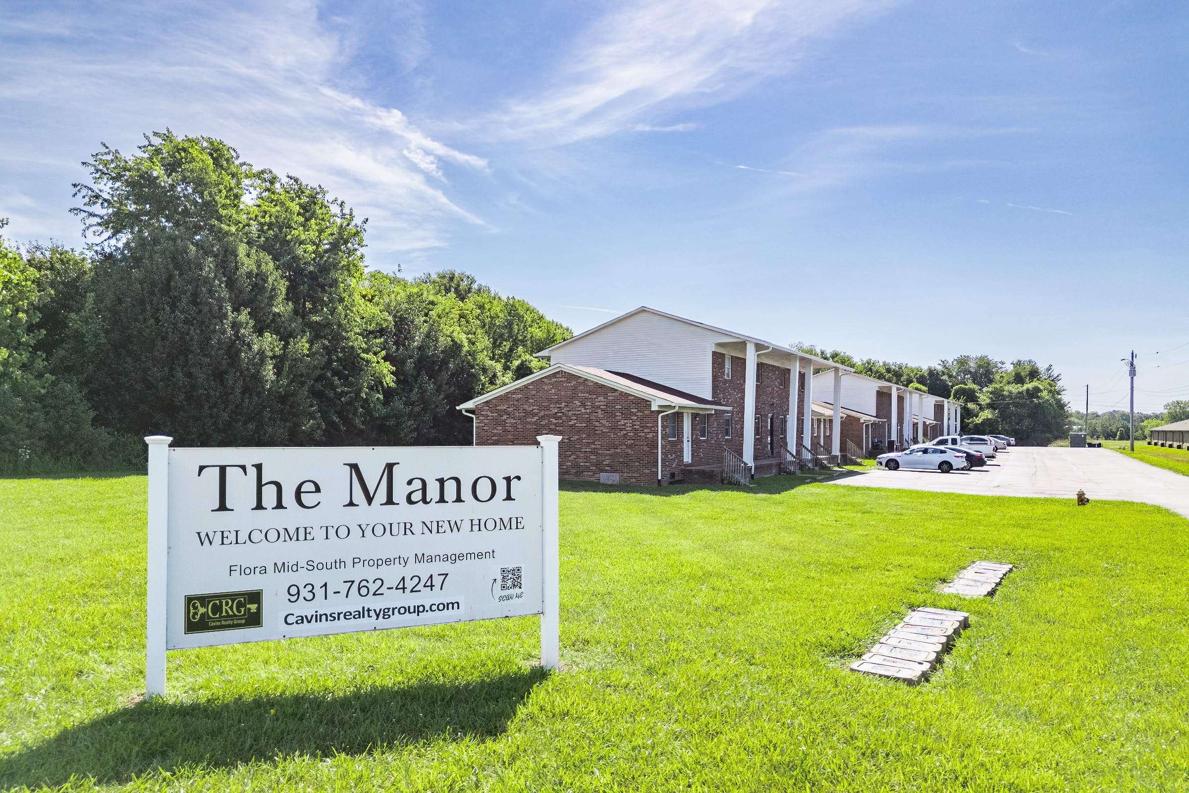 Manor Apartments - Image 13